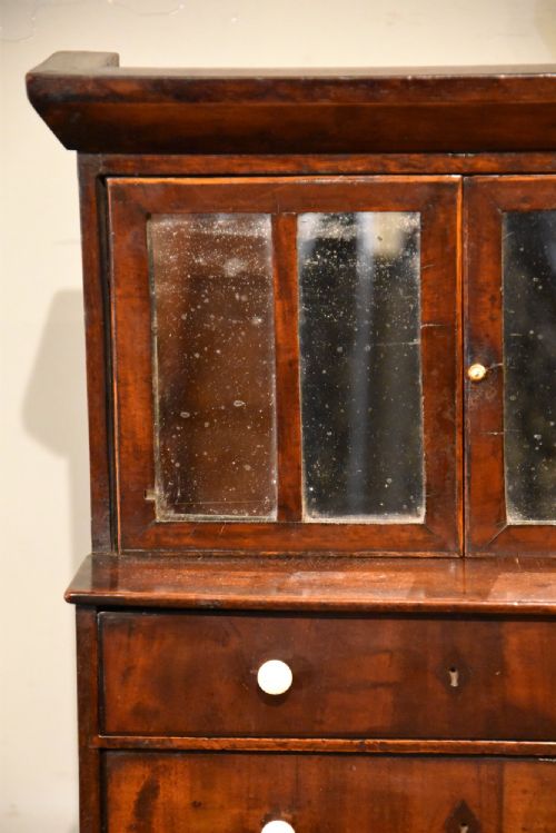 GEORGIAN MAHOGANY MINIATURE BOOKCASE - ADDITIONAL PHOTO 5