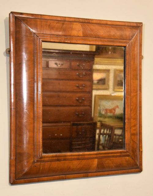 william and mary period walnut cushion mirror - CATEGORY: ANTIQUE MIRRORS - DATED 17TH CENTURY