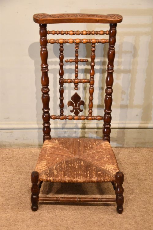 19th century fruitwood prie deux chair - CATEGORY: ANTIQUE CHAIRS - DATED 19TH CENTURY