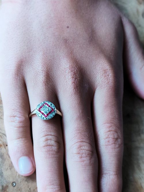 RARE ART DECO 18CT RUBY DIAMOND RING - ADDITIONAL PHOTO 8