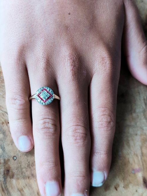 RARE ART DECO 18CT RUBY DIAMOND RING - ADDITIONAL PHOTO 9