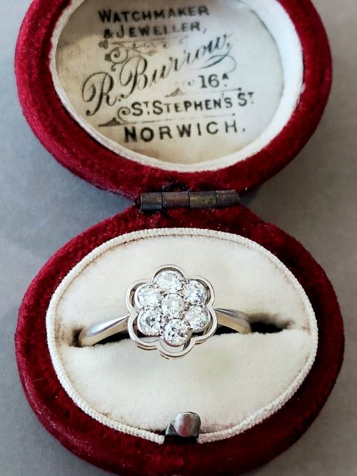 ART DECO 18CT GOLD DIAMOND DAISY CLUSTER RING - ADDITIONAL PHOTO 8