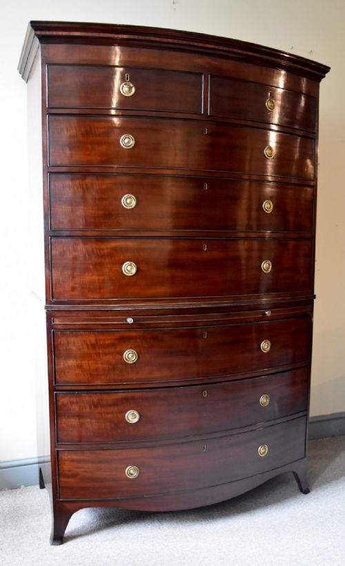 GEORGE III BOW FRONTED MAHOGANY CHEST ON CHEST - ADDITIONAL PHOTO 4