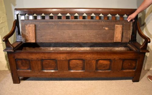 LARGE FRENCH NINETEENTH CENTURY CHESTNUT BENCH - ADDITIONAL PHOTO 1