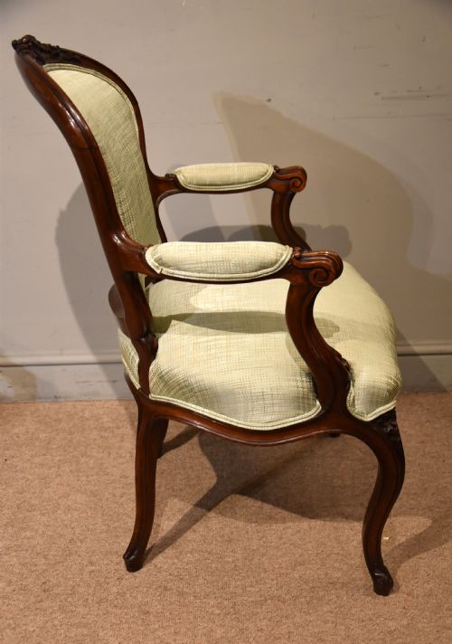 19TH CENTURY FRENCH HEPPLEWHITE STYLE ARMCHAIR - ADDITIONAL PHOTO 3