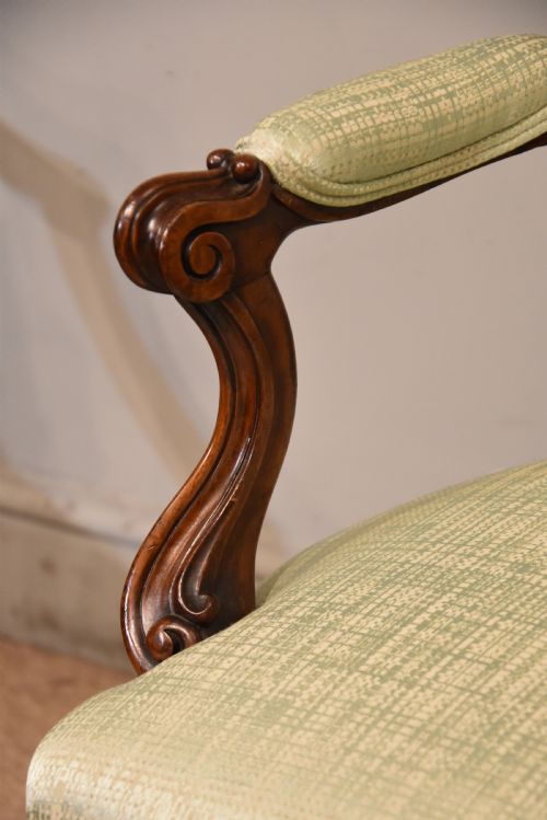 19TH CENTURY FRENCH HEPPLEWHITE STYLE ARMCHAIR - ADDITIONAL PHOTO 6