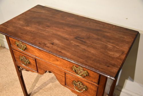 18TH CENTURY MAHOGANY LOWBOY - ADDITIONAL PHOTO 4