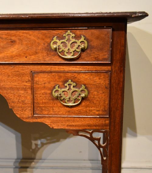 18TH CENTURY MAHOGANY LOWBOY - ADDITIONAL PHOTO 7