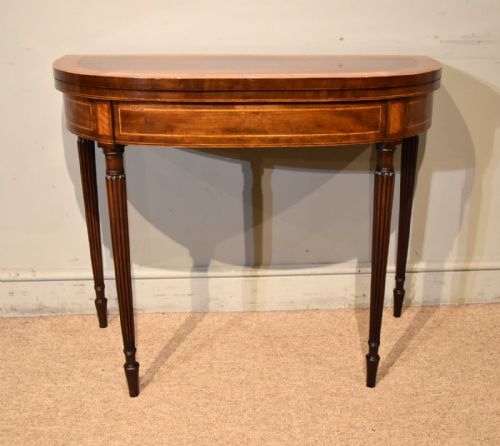 18th century mahogany satinwood card table - CATEGORY: ANTIQUE TABLES - DATED 18TH CENTURY