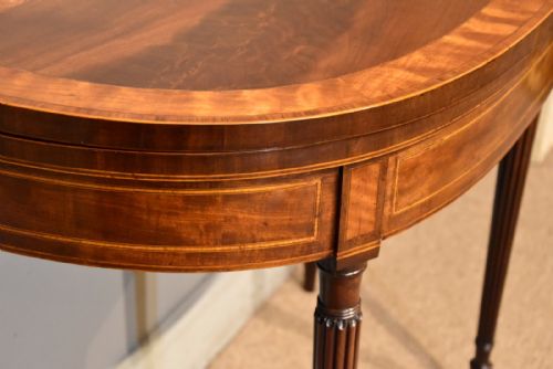 18TH CENTURY MAHOGANY SATINWOOD CARD TABLE - ADDITIONAL PHOTO 3
