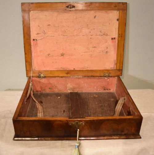 OLIVE WOOD WILLIAM AND MARY LACE BOX - ADDITIONAL PHOTO 3