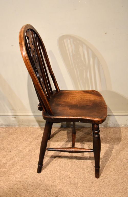 SET OF SIX ASH AND ELM WHEEL BACK DINING CHAIRS - ADDITIONAL PHOTO 4