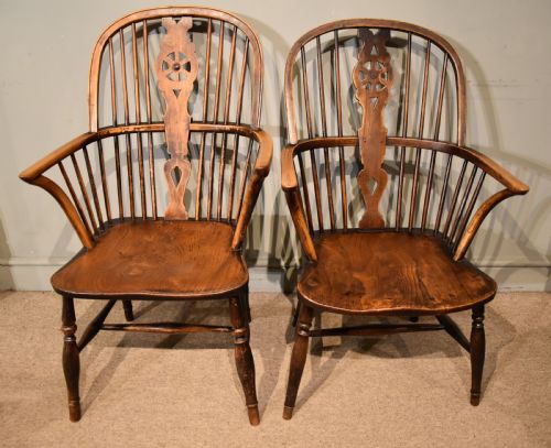 SET OF SIX ASH AND ELM WHEEL BACK DINING CHAIRS - ADDITIONAL PHOTO 6
