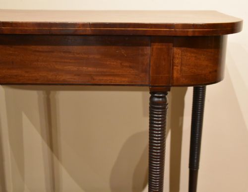 SMALL REGENCY MAHOGANY CONSOLE TABLE - ADDITIONAL PHOTO 5