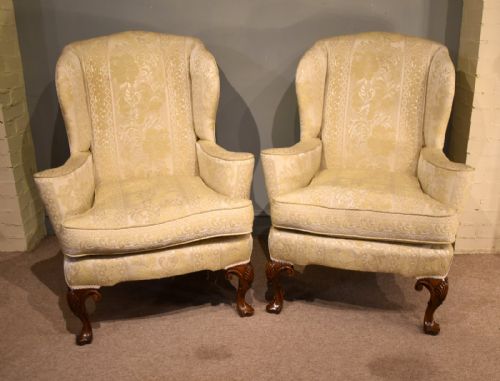 pair of early 20th century walnut armchairs - CATEGORY: ANTIQUE CHAIRS - DATED 1930
