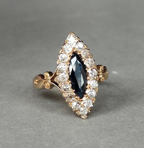 EDWARDIAN 18CT GOLD SAPPHIRE DIAMOND MARQUISE RING - ADDITIONAL PHOTO 7