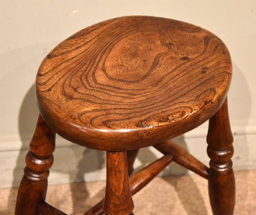 19TH CENTURY WEST COUNTRY ELM STOOL - ADDITIONAL PHOTO 4