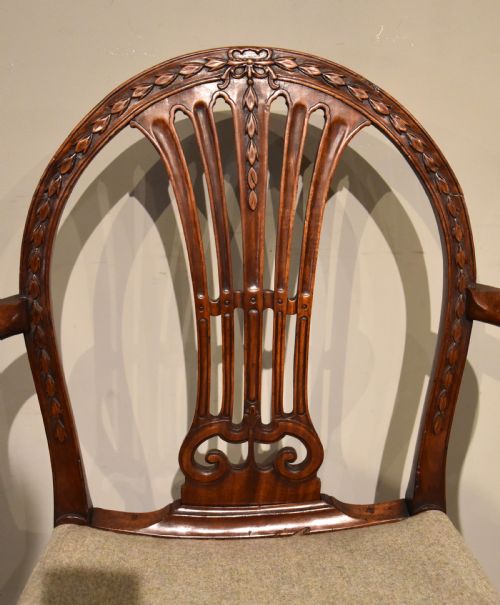 LATE 18TH CENTURY HEPPLEWHITE CARVED MAHOGANY ARMCHAIR - ADDITIONAL PHOTO 2