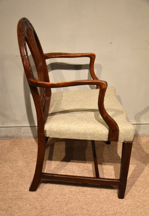 LATE 18TH CENTURY HEPPLEWHITE CARVED MAHOGANY ARMCHAIR - ADDITIONAL PHOTO 3