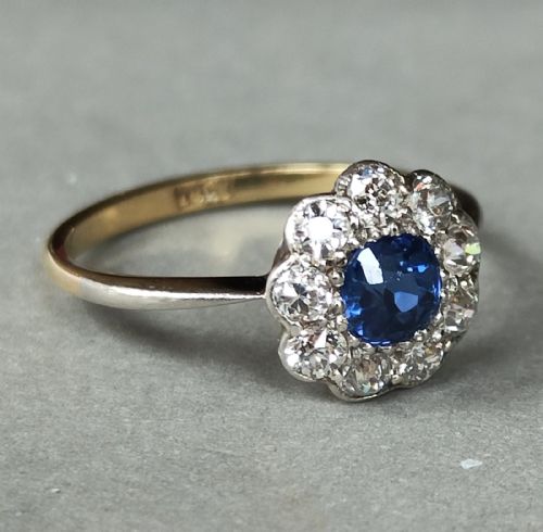 EDWARDIAN 18CT GOLD SAPPHIRE DIAMOND DAISY CLUSTER RING - ADDITIONAL PHOTO 3
