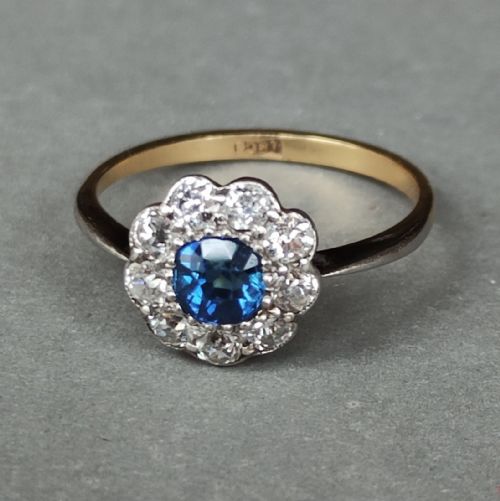 EDWARDIAN 18CT GOLD SAPPHIRE DIAMOND DAISY CLUSTER RING - ADDITIONAL PHOTO 7