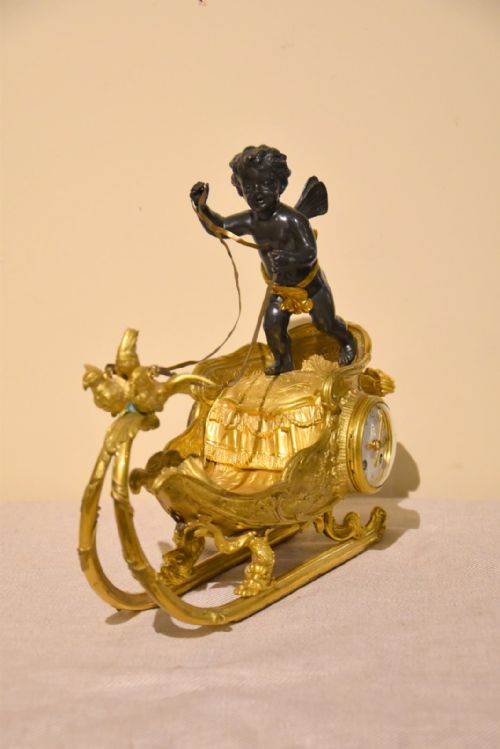 FRENCH BRONZE AND ORMOLU STRIKING MANTEL CLOCK - ADDITIONAL PHOTO 4