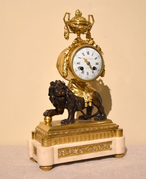 FRENCH 19TH CENTURY MARBLE ORMOLU AND BRONZE MANTEL CLOCK - ADDITIONAL PHOTO 2