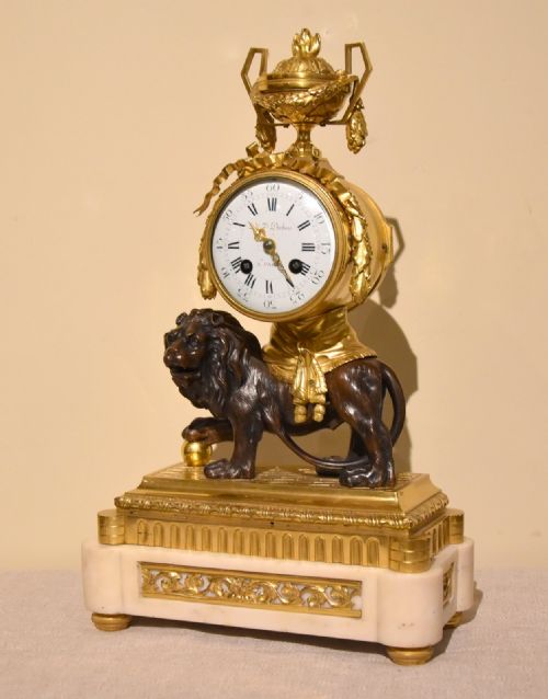 FRENCH 19TH CENTURY MARBLE ORMOLU AND BRONZE MANTEL CLOCK - ADDITIONAL PHOTO 3