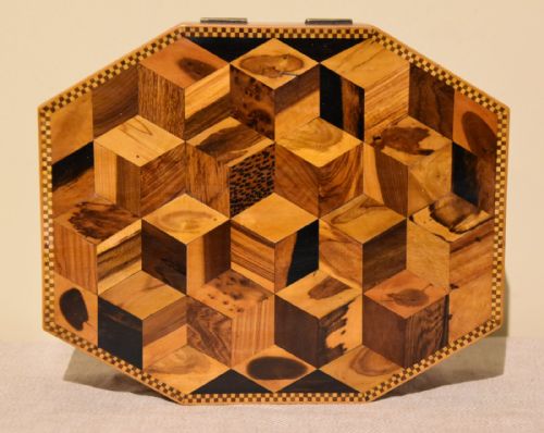 REGENCY PARQUETRY KINGWOOD BOX - ADDITIONAL PHOTO 1