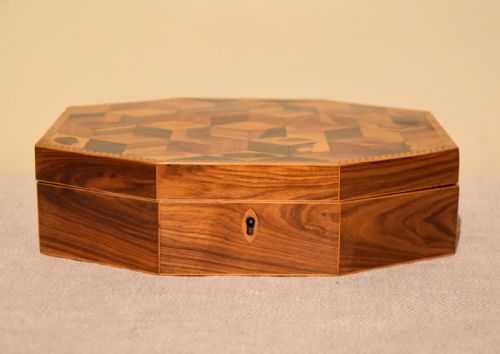 REGENCY PARQUETRY KINGWOOD BOX - ADDITIONAL PHOTO 2