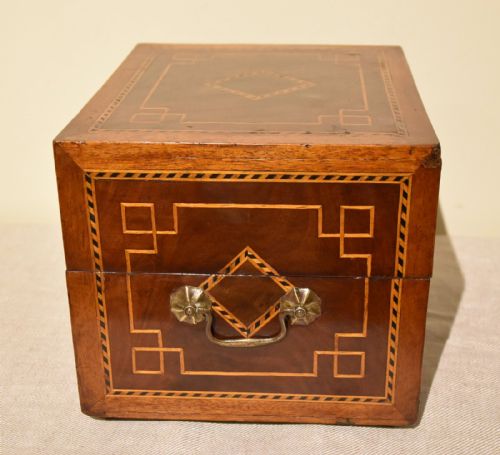 REGENCY SIX DECANTER BOX WITH ORIGINAL DECANTERS - ADDITIONAL PHOTO 6