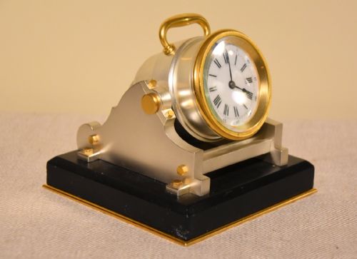 mantel timepiece of mortar form - CATEGORY: ANTIQUE CLOCKS - DATED 19TH CENTURY