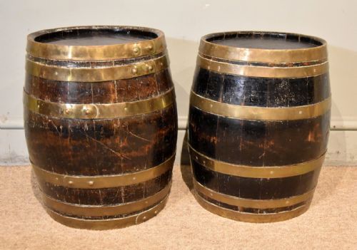 pair of 19th century oak and brass bound barrels - CATEGORY: ANTIQUE MISCELLANEOUS - DATED 19TH CENTURY