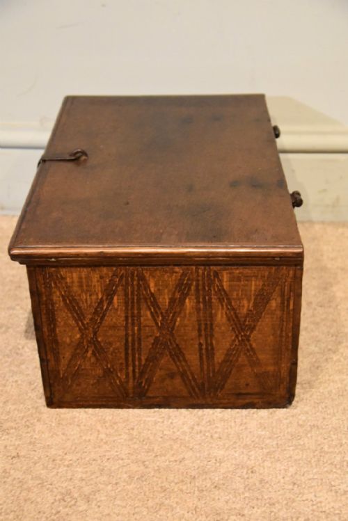 CARVED 17TH CENTURY LACEWOOD TABLE BOX - ADDITIONAL PHOTO 3