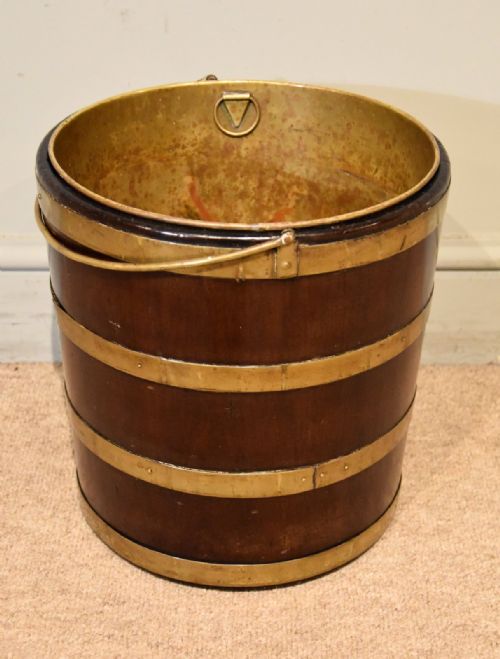 18TH CENTURY BRASS BOUND OYSTER BUCKET - ADDITIONAL PHOTO 2