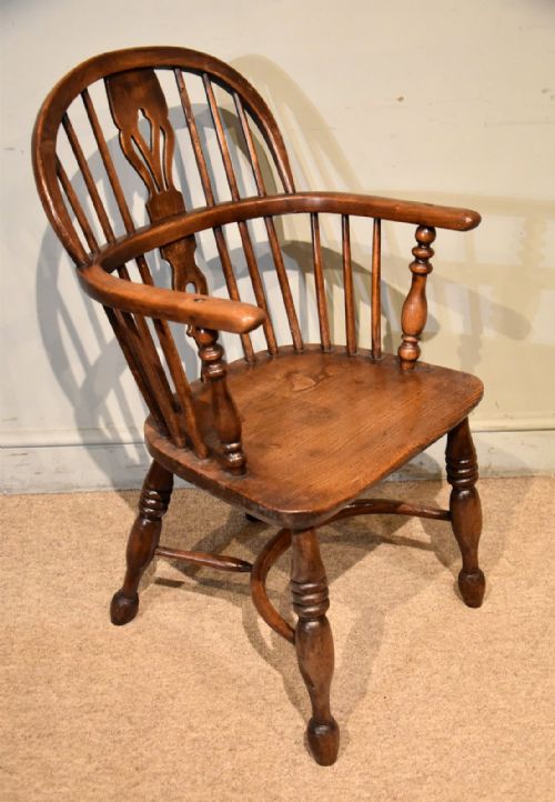 19TH CENTURY ASH AND ELM WINDSOR CHAIR - ADDITIONAL PHOTO 1