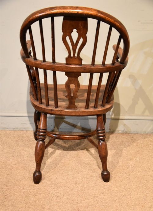 19TH CENTURY ASH AND ELM WINDSOR CHAIR - ADDITIONAL PHOTO 4