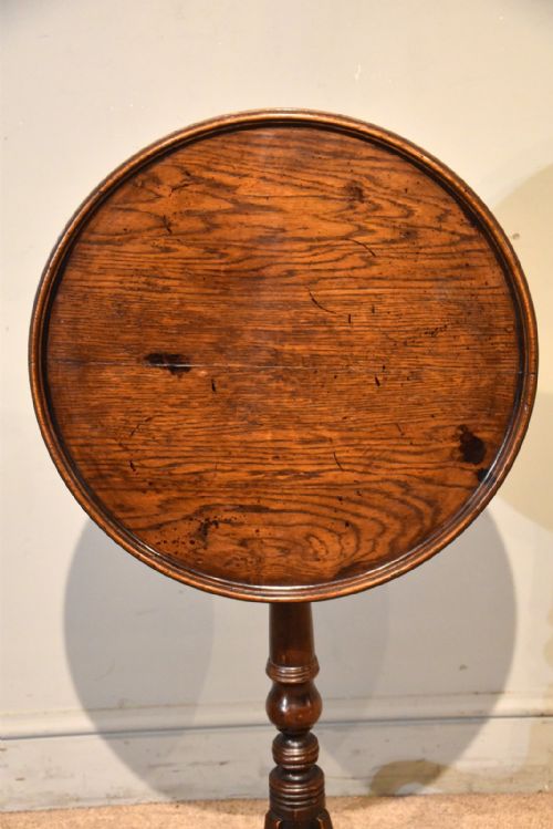 EARLY 19TH CENTURY OAK TILTING TRIPOD WINE TABLE - ADDITIONAL PHOTO 3