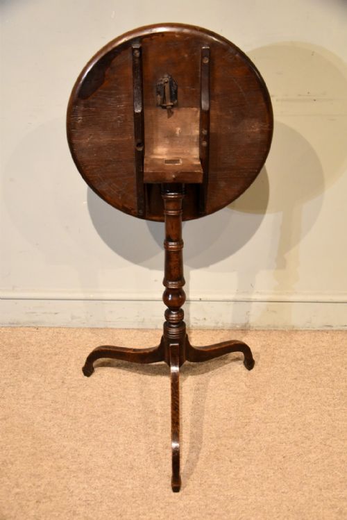 EARLY 19TH CENTURY OAK TILTING TRIPOD WINE TABLE - ADDITIONAL PHOTO 4