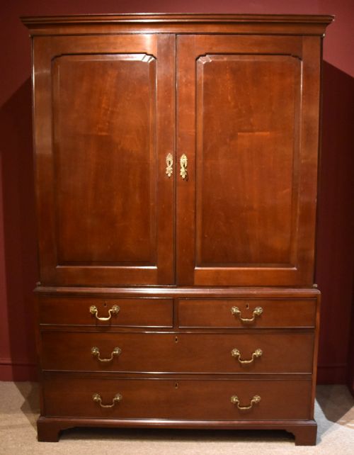 18th century mahogany linen press williams son - CATEGORY: ANTIQUE CUPBOARDS - DATED 18TH CENTURY