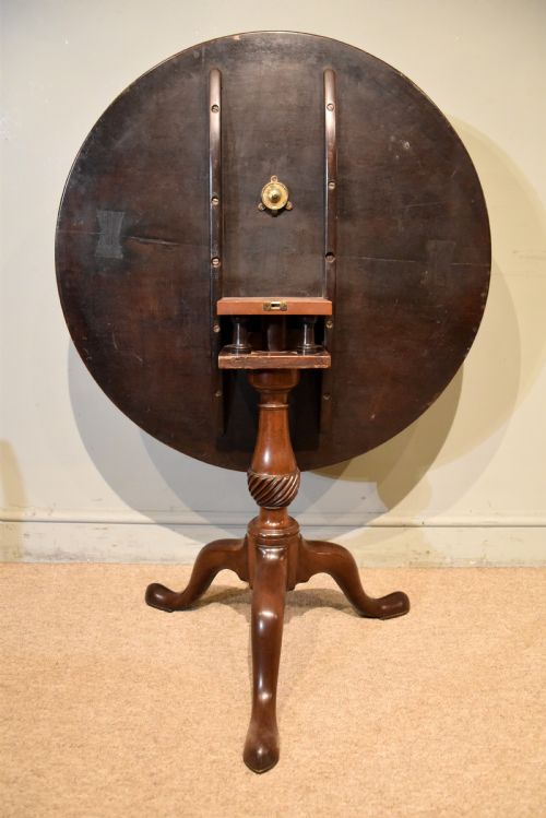 LATE 18TH MAHOGANY SINGLE PIECE TRIPOD TABLE - ADDITIONAL PHOTO 4