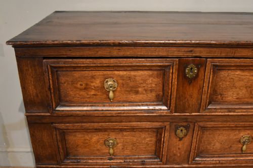 CHARLES II OAK CHEST OF DRAWERS - ADDITIONAL PHOTO 4