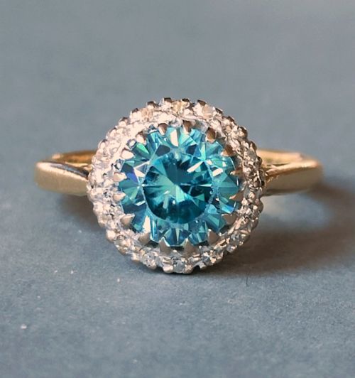 art deco 18ct gold diamond natural blue zircon ring c1923 - CATEGORY: ANTIQUE JEWELLERY - DATED 1920