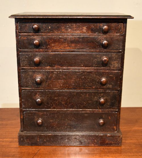 miniature 19th century pine table top chest collectors cabinet - CATEGORY: ANTIQUE CHEST OF DRAWERS - DATED 19TH CENTURY