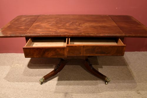 LARGE SINGLE PEDESTAL REGENCY MAHOGANY DINING SOFA TABLE - ADDITIONAL PHOTO 3