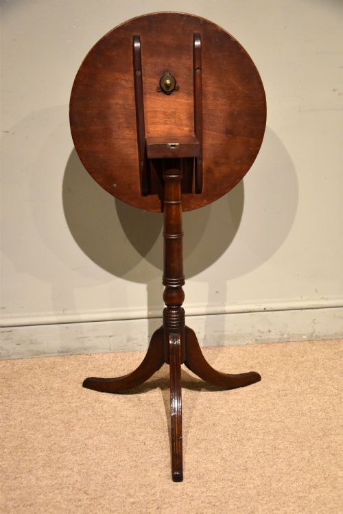 REGENCY PERIOD MAHOGANY TILTING LAMP WINE TABLE - ADDITIONAL PHOTO 4
