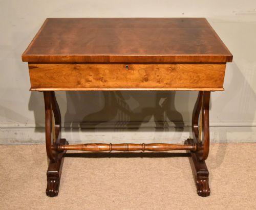 regency period side table with flamed mahogany top - CATEGORY: ANTIQUE TABLES - DATED REGENCY