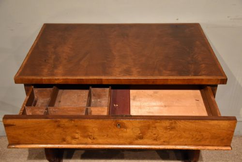 REGENCY PERIOD SIDE TABLE WITH FLAMED MAHOGANY TOP - ADDITIONAL PHOTO 2