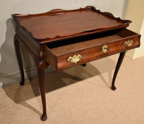GEORGE II MAHOGANY SILVER TABLE RAISED ON CABRIOLE LEGS - ADDITIONAL PHOTO 4