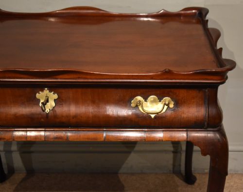 GEORGE II MAHOGANY SILVER TABLE RAISED ON CABRIOLE LEGS - ADDITIONAL PHOTO 6